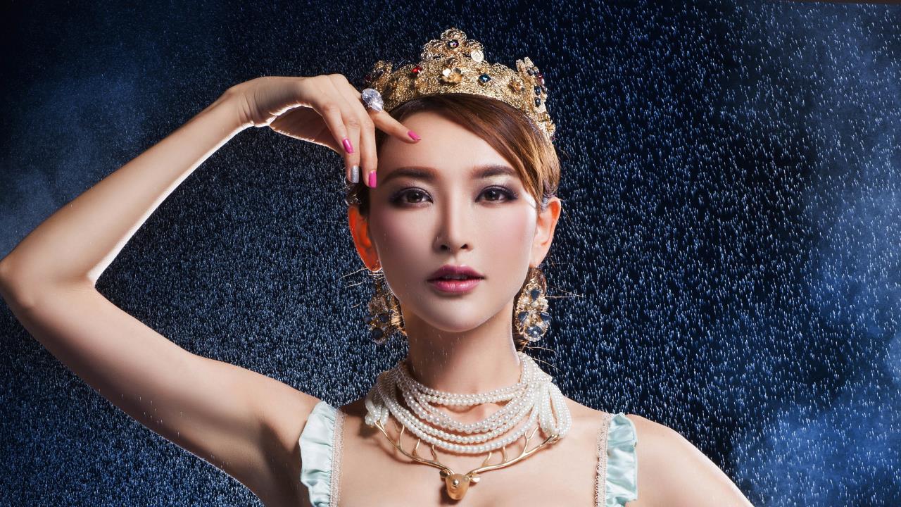 英魂之刃手游女主播，指尖上的荣耀女神